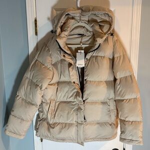 NWT Quince Down Puffer Jacket Beige Hooded Coat - Size L